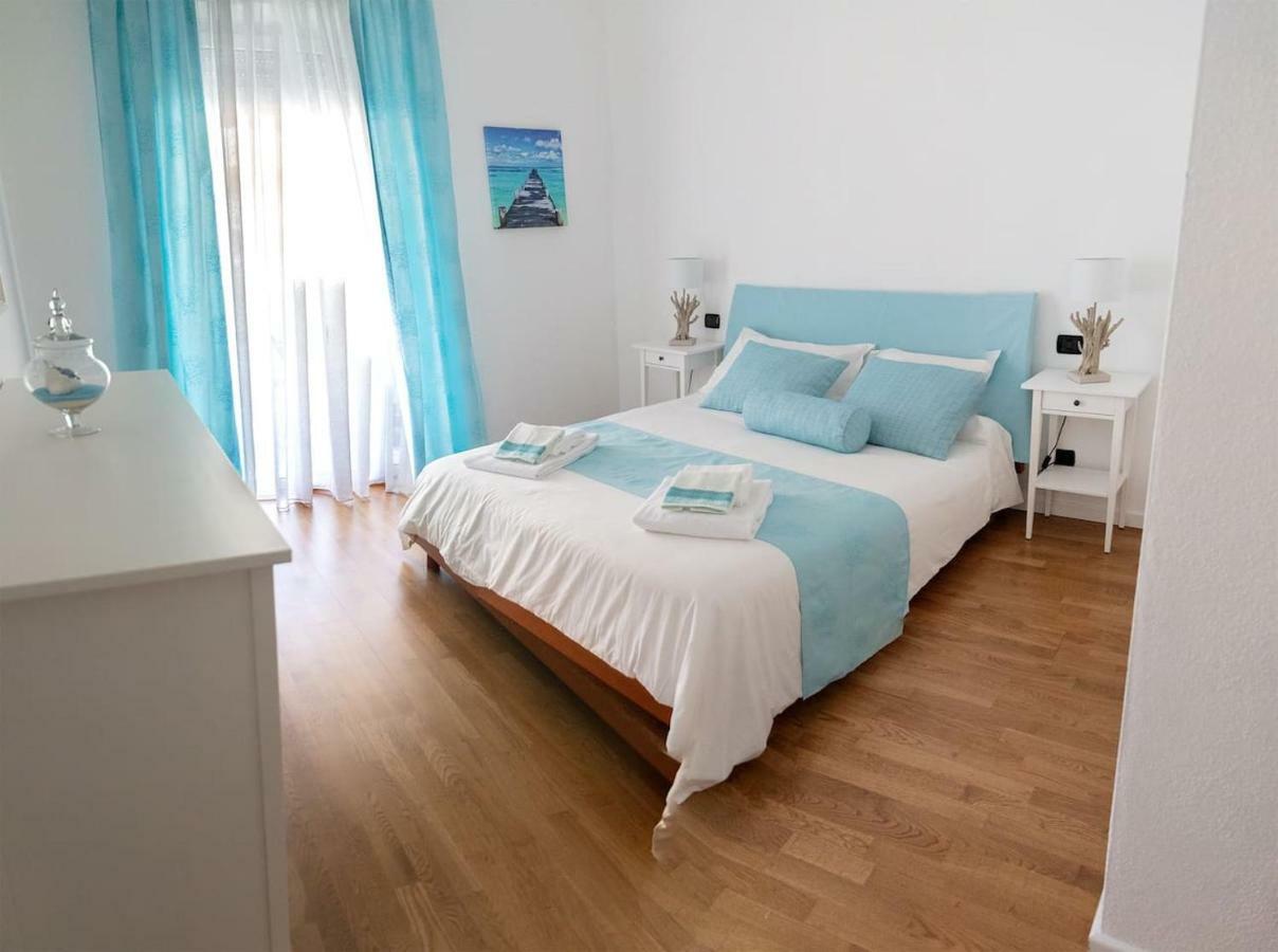 Bay View Apartment Porto Torres Luaran gambar